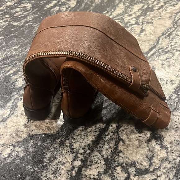 Arturo Chiang boots - Picture 2 of 6